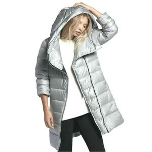 Nike Women's Down Fill Puffer Silver Hood Jacket